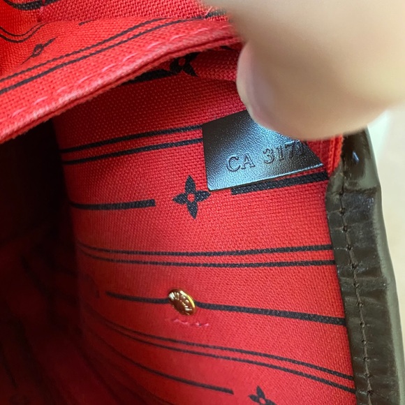 Louis Vuitton Damier Ebene Neverfull - Picture 16 of 16